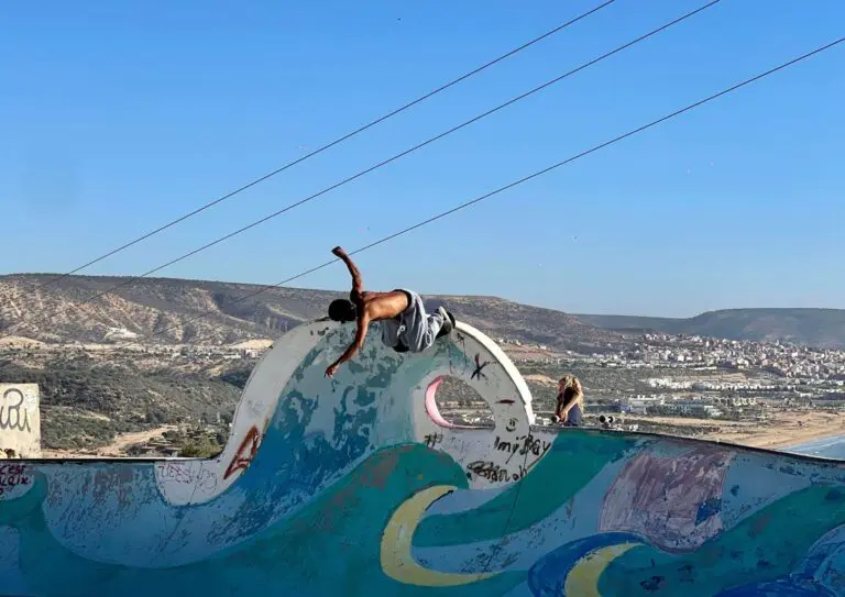 skater a Taghazout direkt am Meer