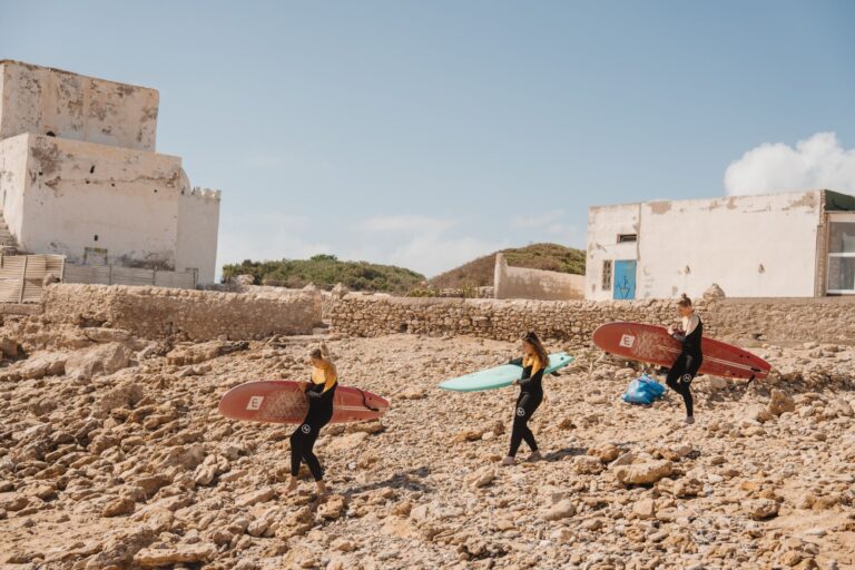 Surfer au Maroc